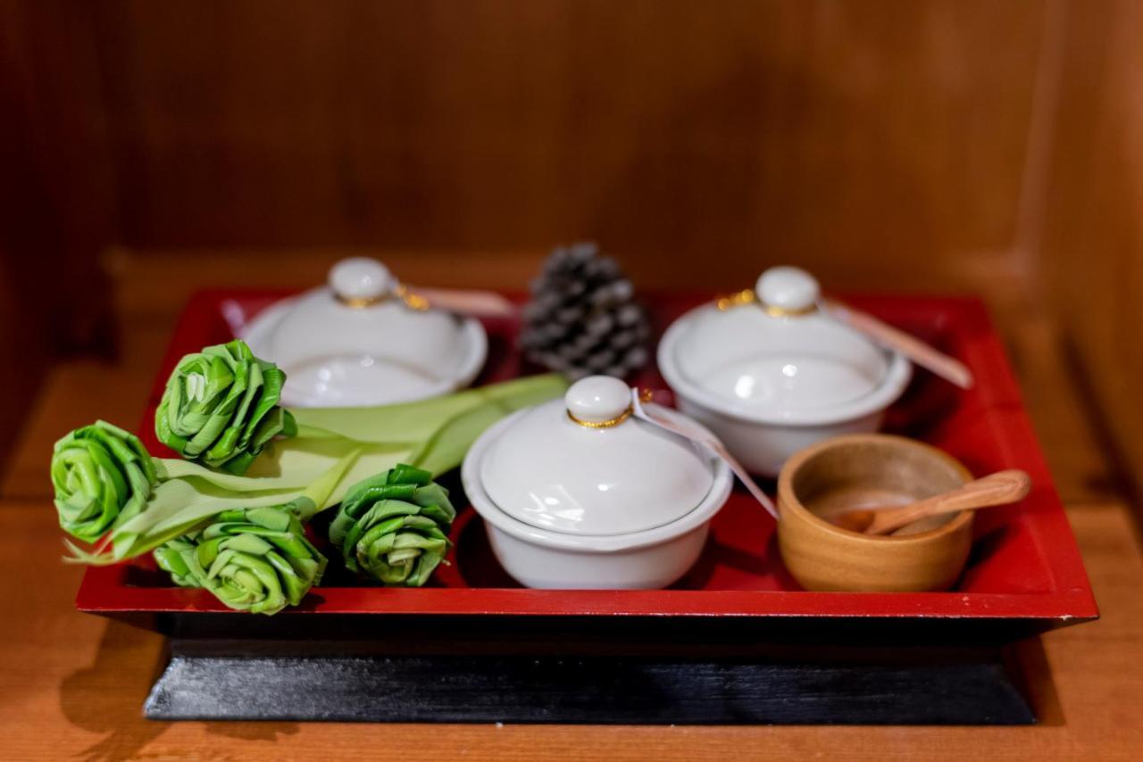 The Empress Premier Chiang Mai - Sha Extra Plus Exterior foto A set of four bowls for serving Japanese cuisine